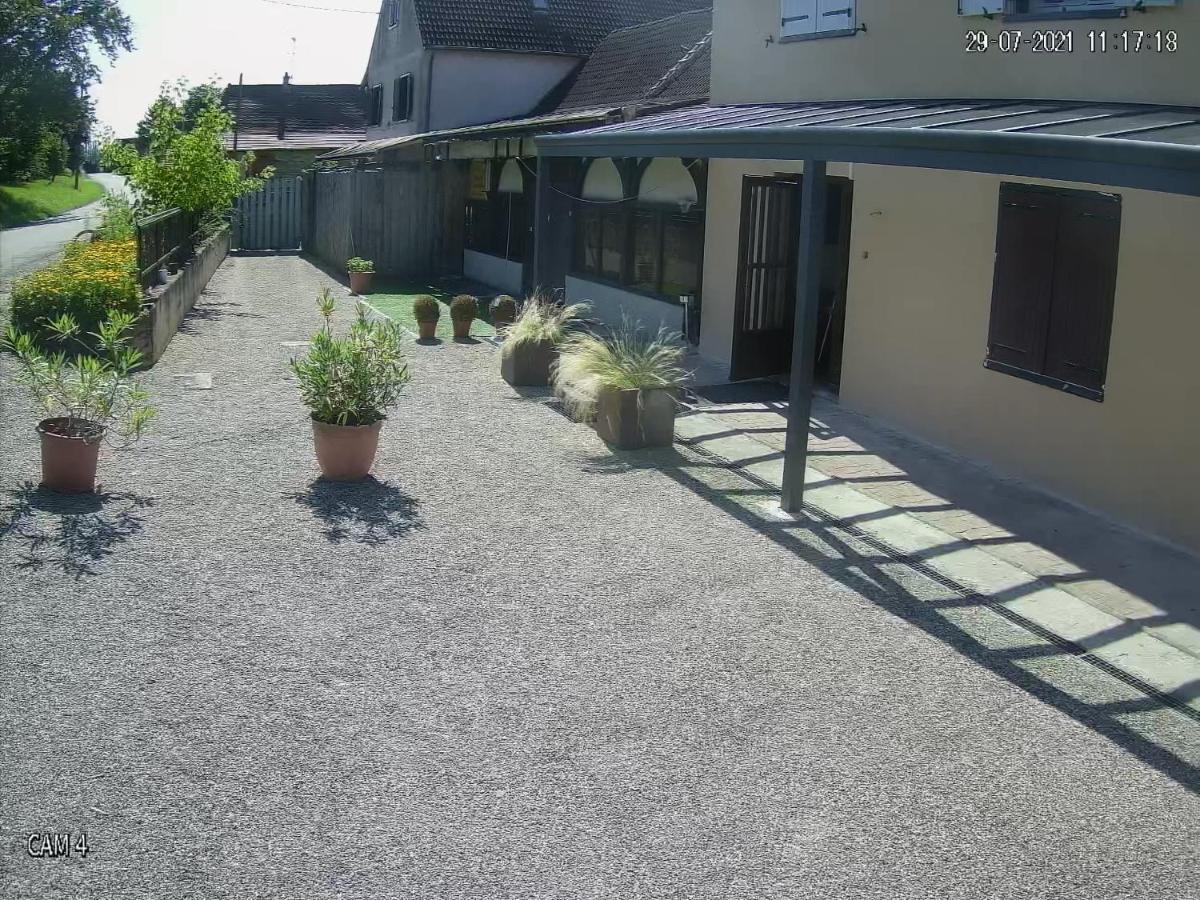 Hotel La Grotte Sagy  Екстериор снимка